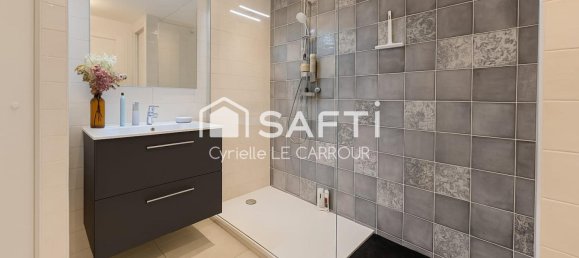 Apartamento de 2 dormitorios en La Rochelle, France No. 336225 5