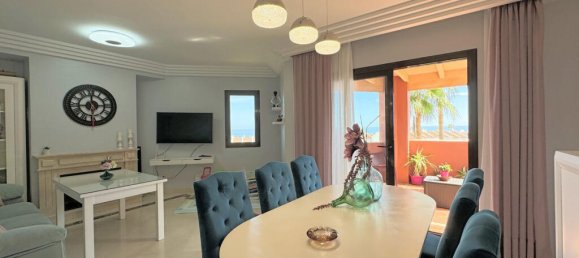 3 bedrooms Penthouse in La Duquesa, Spain No. 185377 5
