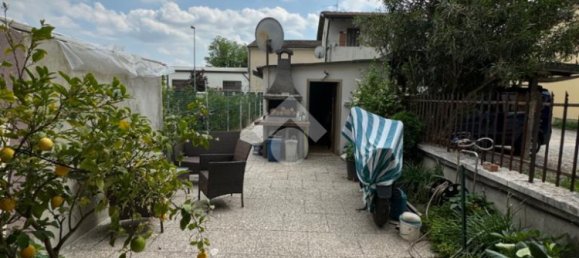 Casa T2 em Valeggio sul Mincio, Italy N.º 60574 42