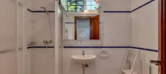 5 bedrooms Villa in Alicante, Spain No. 67181 23