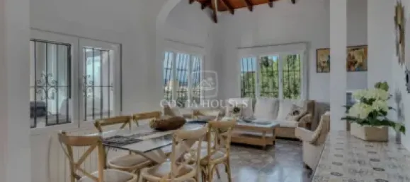 5 bedrooms Villa in Alicante, Spain No. 67181 8