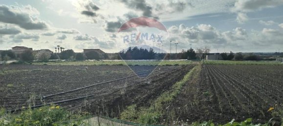 6500m² Land in Comiso, Italy No. 147922 19