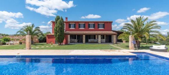 4 bedrooms House in Campos, Spain No. 187526 2