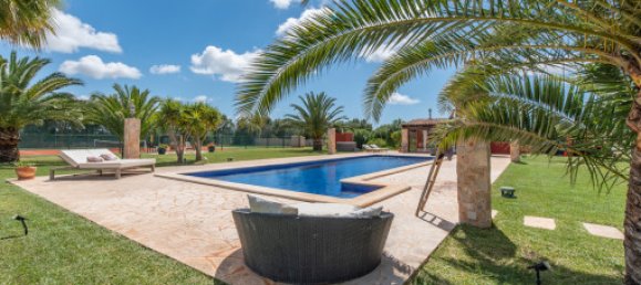 4 bedrooms House in Campos, Spain No. 187526 13