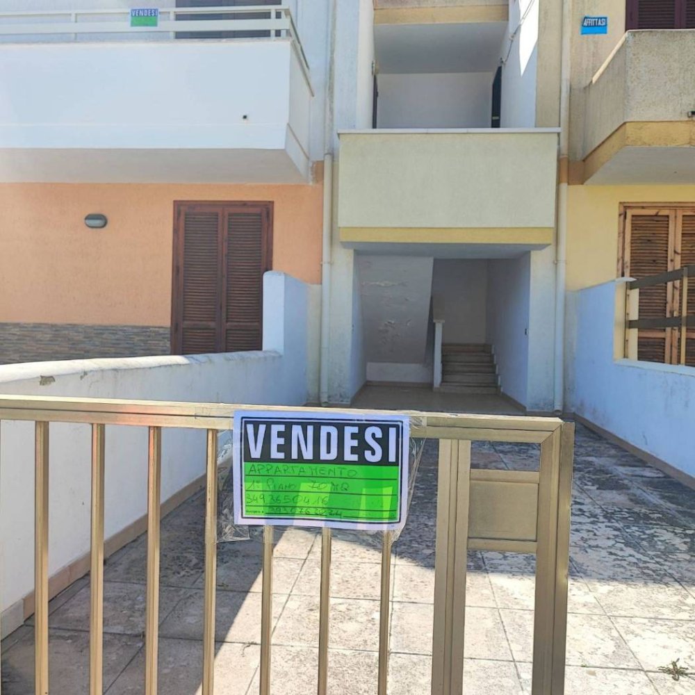 2 bedrooms Apartment in Melendugno, Italy No. 252022