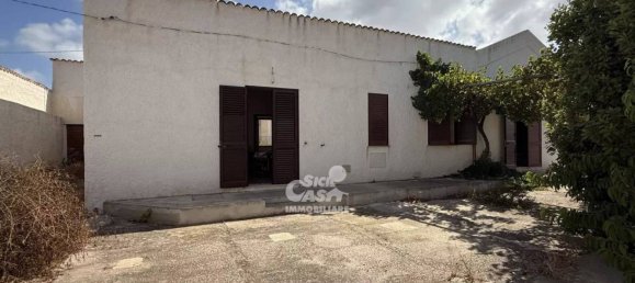 Edificio en Marsala, Italy 162 m² No. 261769 8