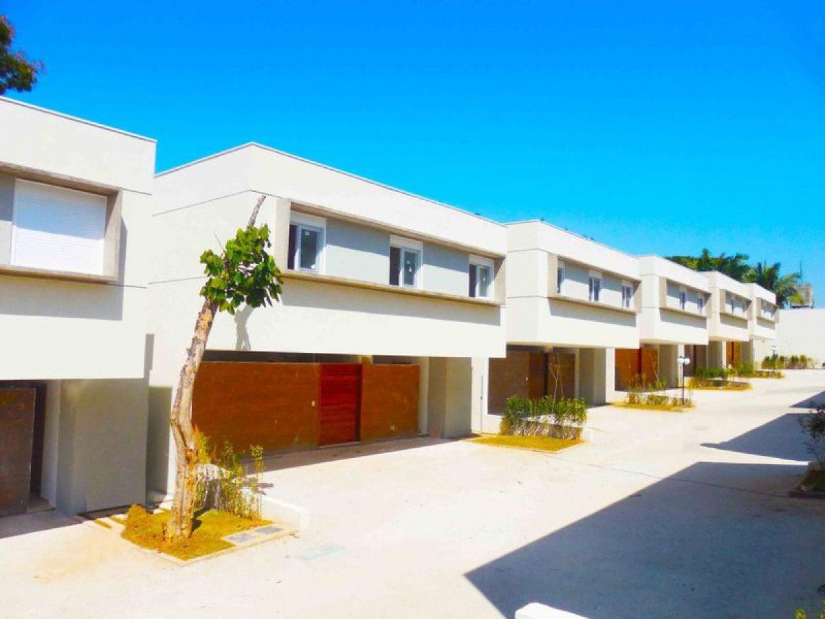 4 bedrooms House in Sao Paulo, Brazil No. 467046