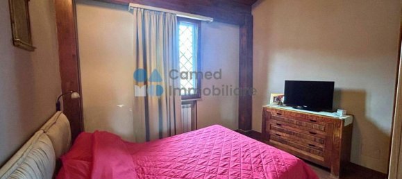 7 rooms Apartment in Naples, Italy No. 34106 10