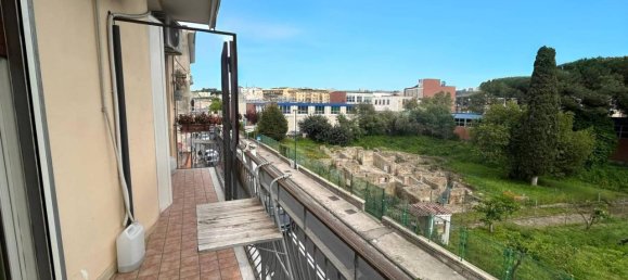 7 rooms Apartment in Naples, Italy No. 34106 44