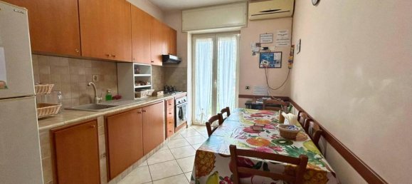 7 rooms Apartment in Naples, Italy No. 34106 45