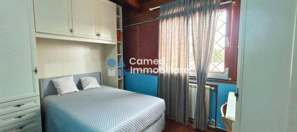 7 rooms Apartment in Naples, Italy No. 34106 11