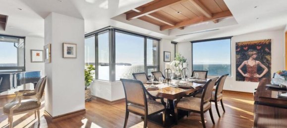 3 bedrooms Condo in British Columbia, Canada No. 1343 5