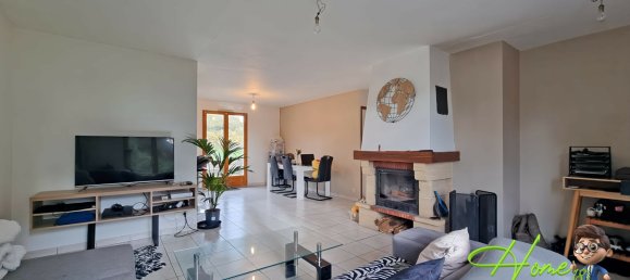 Дом с 3 спальнями в Грон, Франция № 83188 4