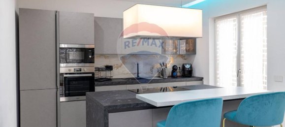 Дом с 6 комнатами в Шишано, Италия № 35641 9