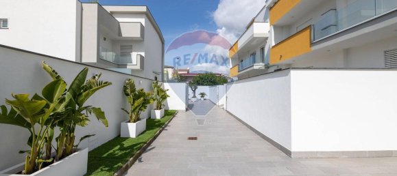 Дом с 6 комнатами в Шишано, Италия № 35641 4