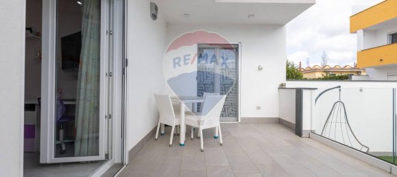 Дом с 6 комнатами в Шишано, Италия № 35641 34