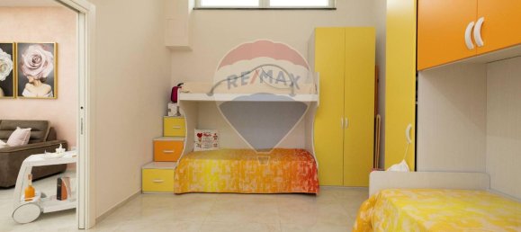 Дом с 6 комнатами в Шишано, Италия № 35641 67