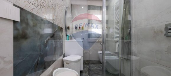 Дом с 6 комнатами в Шишано, Италия № 35641 32