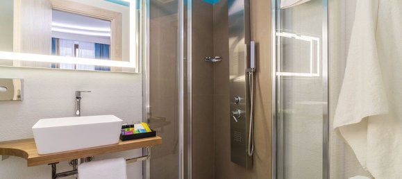 1000m² Building in Cagliari, Italy No. 354232 5