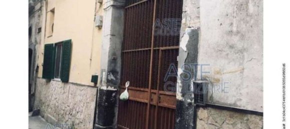 3 rooms Apartment in Torre Annunziata, Italy No. 12521 21