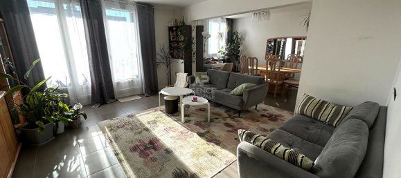 Apartamento de 3 dormitorios en Pontoise, France No. 162750 2