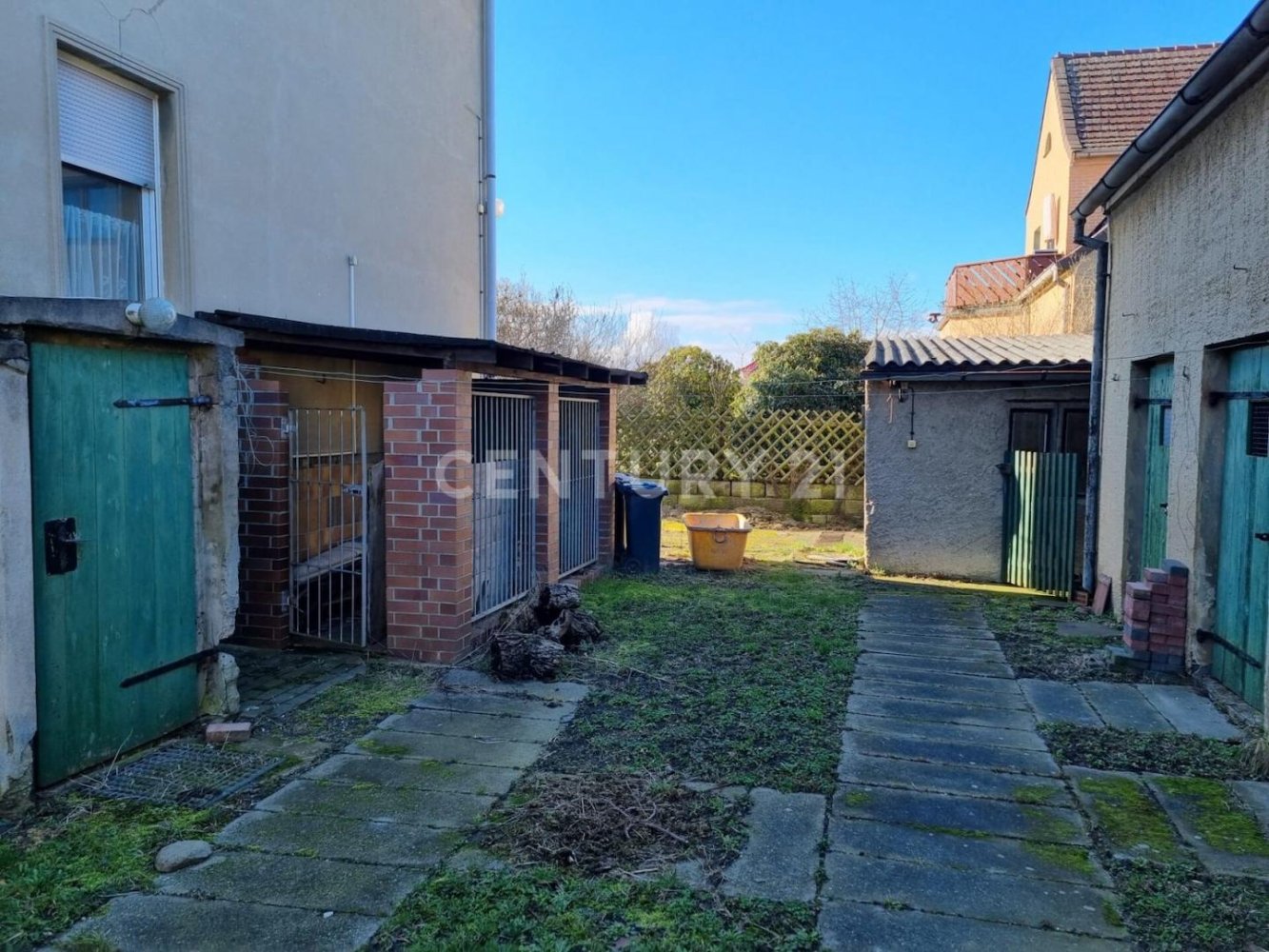 10 rooms Townhouse in Elbe-Elster, Germany No. 82776