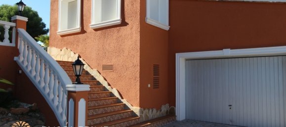 3 bedrooms Villa in Calpe, Spain No. 5333 4