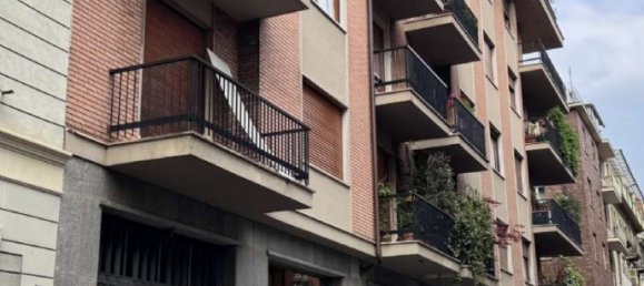 2غرفة مستودع في Turin, Italy رقم 295074 3