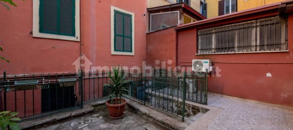 Apartamento de 3 dormitorios en Rome, Italy No. 298212 2