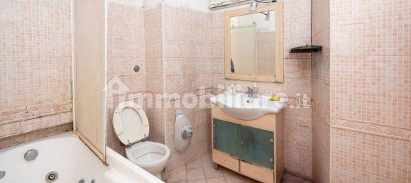 Apartamento de 3 dormitorios en Rome, Italy No. 298212 18