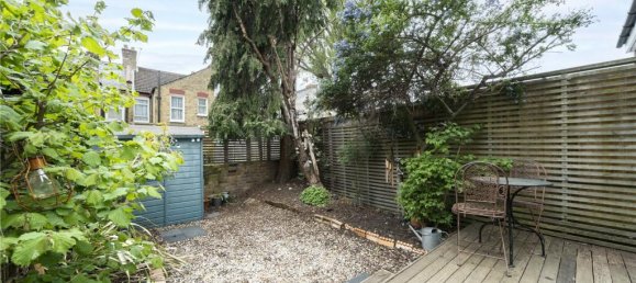 4 bedrooms House in London, United Kingdom No. 12901 4