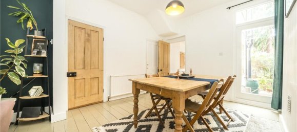 4 bedrooms House in London, United Kingdom No. 12901 9