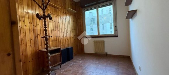 4 Schlafzimmer Wohnung in Reggio Emilia, Italy, Nr. 378774 22