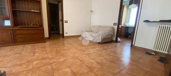 4 Schlafzimmer Wohnung in Reggio Emilia, Italy, Nr. 378774 9