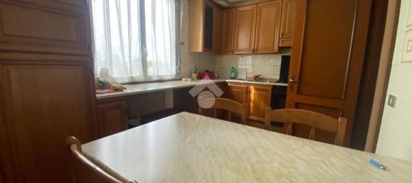 4 Schlafzimmer Wohnung in Reggio Emilia, Italy, Nr. 378774 4