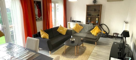 2 bedrooms House in Orly, France No. 169010 2