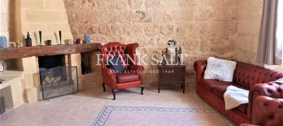 3 bedrooms House in Mellieha, Malta No. 4763 4