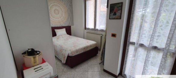 Casa de 2 dormitorios en Induno Olona, Italy No. 137199 20