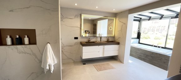 7 bedrooms Villa in Marbella, Spain No. 33848 18