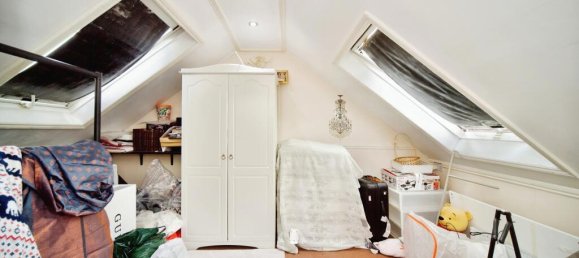 3 bedrooms House in East Ham, United Kingdom No. 11404 13