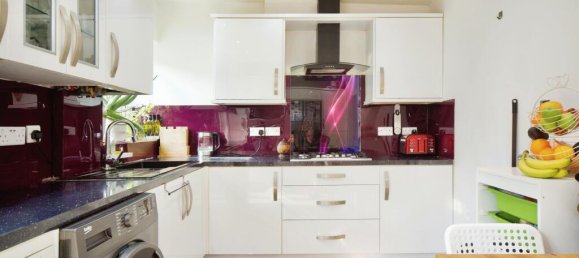 3 bedrooms House in East Ham, United Kingdom No. 11404 20