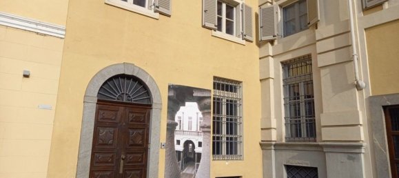 113m² Office in Turin, Italy No. 356422 3