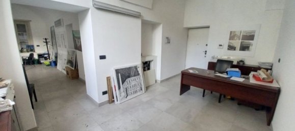 113m² Office in Turin, Italy No. 356422 4