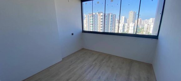 Квартира 4+1 в Мерсин, Турция № 15498 15