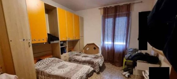 2 غرف نوم شقة في Lonate Pozzolo, Italy رقم 261773 8