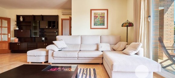 4 bedrooms House in Premia De Dalt, Spain No. 165814 10