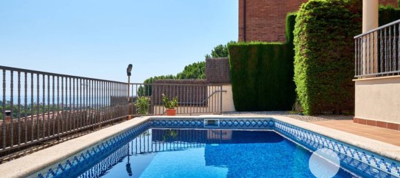 4 bedrooms House in Premia De Dalt, Spain No. 165814 50