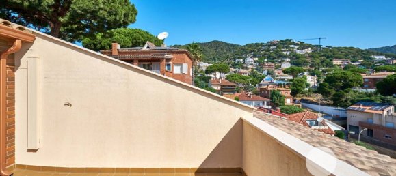 4 bedrooms House in Premia De Dalt, Spain No. 165814 40