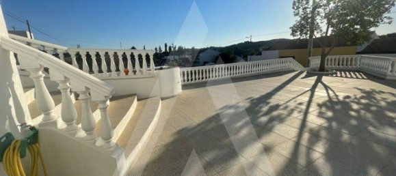 3 bedrooms House in Portimao, Portugal No. 11851 32