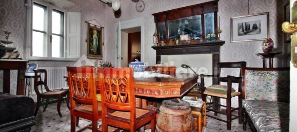 Здание с 5 комнатами в Скансано, Италия № 335389 11